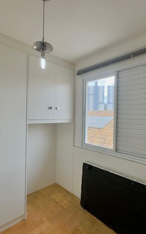 Casa de condomínio à venda com 174m², 3 quartos e 4 vagas Casa de condomínio à venda com 174m², 3 quartos e 4 vagasQuarto 1