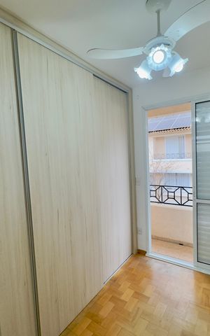 Casa de condomínio à venda com 174m², 3 quartos e 4 vagas Casa de condomínio à venda com 174m², 3 quartos e 4 vagasQuarto 3