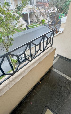 Casa de condomínio à venda com 174m², 3 quartos e 4 vagas Casa de condomínio à venda com 174m², 3 quartos e 4 vagasHall de entrada