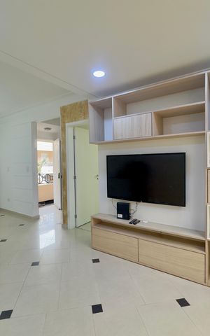 Casa de condomínio à venda com 174m², 3 quartos e 4 vagas Casa de condomínio à venda com 174m², 3 quartos e 4 vagasSala