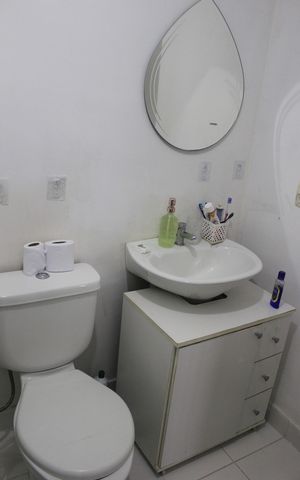 Apartamento à venda com 50m², 2 quartos e 1 vagaBanheiro 