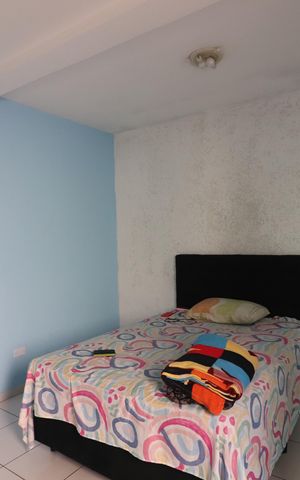 Casa à venda com 214m², 4 quartos e 2 vagasQuarto 3