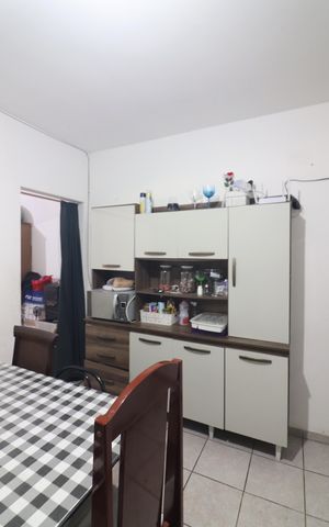 Casa à venda com 214m², 4 quartos e 2 vagasCozinha 2