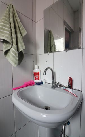 Casa à venda com 214m², 4 quartos e 2 vagasBanheiro 3