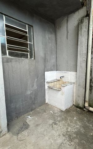 Casa para alugar com 70m², 1 quarto e sem vagaÁrea de Serviço
