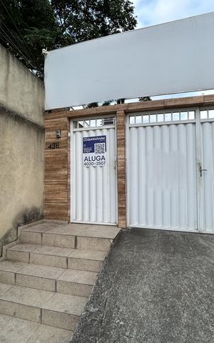 Casa para alugar com 70m², 1 quarto e sem vagaFachada + placa