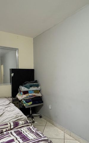 Casa à venda com 100m², 3 quartos e 2 vagas Casa à venda com 100m², 3 quartos e 2 vagasQuarto 2