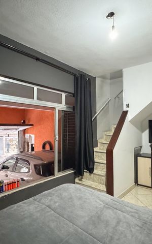 Casa à venda com 100m², 3 quartos e 2 vagas Casa à venda com 100m², 3 quartos e 2 vagasQuarto 1