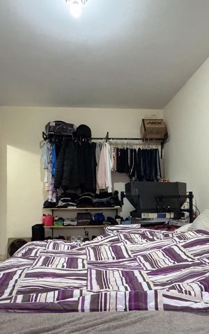 Casa à venda com 100m², 3 quartos e 2 vagas Casa à venda com 100m², 3 quartos e 2 vagasQuarto 2