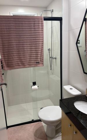 Apartamento à venda com 65m², 3 quartos e 2 vagas Apartamento à venda com 65m², 3 quartos e 2 vagasBanheiro