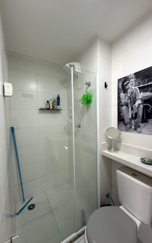 Studio à venda com 28m², 1 quarto e sem vaga Studio à venda com 28m², 1 quarto e sem vagaBanheiro