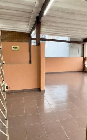 Casa para alugar com 130m², 2 quartos e 2 vagas Casa para alugar com 130m², 2 quartos e 2 vagasTerraço