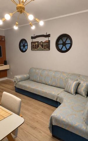 Casa para alugar com 130m², 2 quartos e 2 vagas Casa para alugar com 130m², 2 quartos e 2 vagasSala