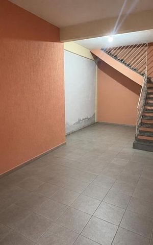 Casa para alugar com 130m², 2 quartos e 2 vagas Casa para alugar com 130m², 2 quartos e 2 vagasTerraço