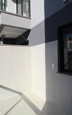 Apartamento para alugar com 68m², 2 quartos e 1 vagaQuarto 2 - Varanda