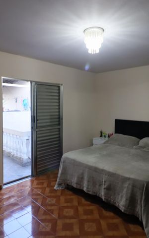 Casa à venda com 203m², 3 quartos e 2 vagasSuíte 1