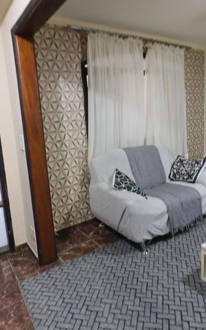 Casa à venda com 203m², 3 quartos e 2 vagasSala