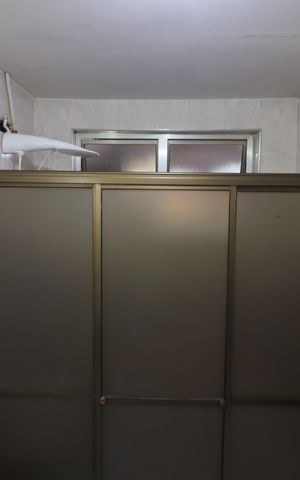 Casa à venda com 203m², 3 quartos e 2 vagasBanheiro da Suíte