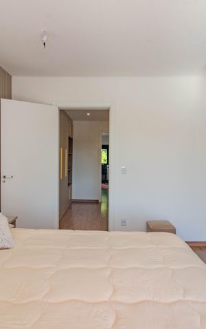 Casa à venda com 210m², 3 quartos e 4 vagas Casa à venda com 210m², 3 quartos e 4 vagasSuíte 3