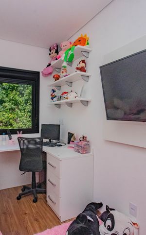 Casa à venda com 210m², 3 quartos e 4 vagas Casa à venda com 210m², 3 quartos e 4 vagasSuíte 2