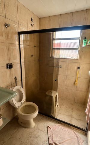 Apartamento para alugar com 74m², 2 quartos e 1 vaga Apartamento para alugar com 74m², 2 quartos e 1 vagaBanheiro social