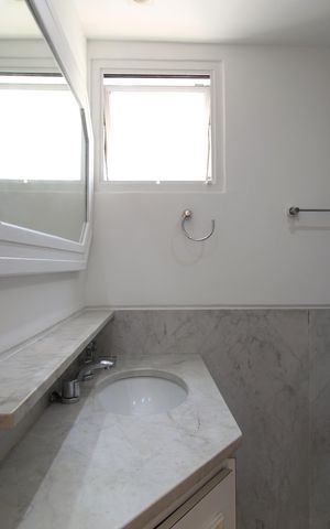 Apartamento à venda com 45m², 1 quarto e 1 vagaBanheiro