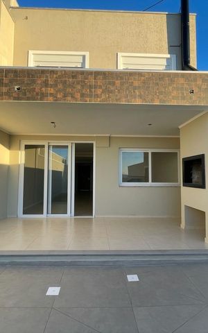 Casa à venda com 148m², 3 quartos e 2 vagas