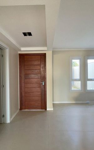 Casa à venda com 148m², 3 quartos e 2 vagas