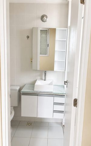 Apartamento para alugar com 78m², 3 quartos e 2 vagas Apartamento para alugar com 78m², 3 quartos e 2 vagasBanheiro social