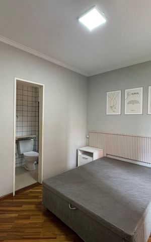 Apartamento à venda com 72m², 3 quartos e 2 vagas Apartamento à venda com 72m², 3 quartos e 2 vagasSuíte