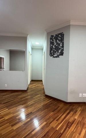 Apartamento à venda com 72m², 3 quartos e 2 vagas Apartamento à venda com 72m², 3 quartos e 2 vagasSala