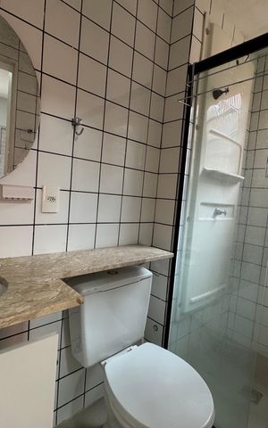 Apartamento à venda com 72m², 3 quartos e 2 vagas Apartamento à venda com 72m², 3 quartos e 2 vagasBanheiro da Suíte