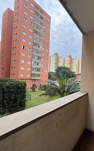 Apartamento à venda com 72m², 3 quartos e 2 vagas Apartamento à venda com 72m², 3 quartos e 2 vagasSacada