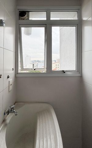 Apartamento à venda com 83m², 3 quartos e 2 vagas Apartamento à venda com 83m², 3 quartos e 2 vagasÁrea de Serviço