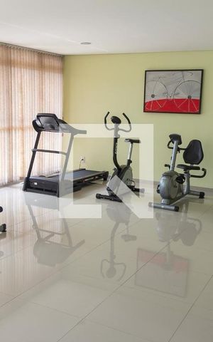 Apartamento à venda com 83m², 3 quartos e 2 vagas Apartamento à venda com 83m², 3 quartos e 2 vagasÁrea comum - Academia