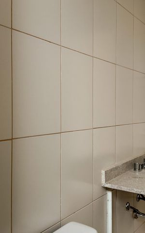 Apartamento à venda com 83m², 3 quartos e 2 vagas Apartamento à venda com 83m², 3 quartos e 2 vagasBanheiro Social