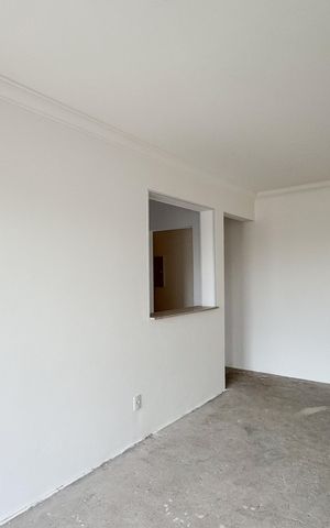 Apartamento à venda com 83m², 3 quartos e 2 vagas Apartamento à venda com 83m², 3 quartos e 2 vagasSala