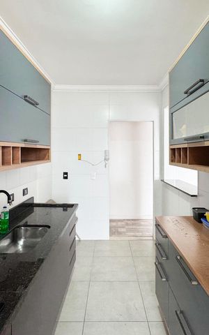 Apartamento à venda com 83m², 3 quartos e 2 vagas Apartamento à venda com 83m², 3 quartos e 2 vagasCozinha