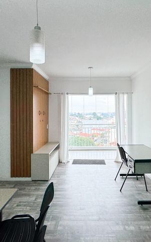 Apartamento à venda com 83m², 3 quartos e 2 vagas Apartamento à venda com 83m², 3 quartos e 2 vagasSala