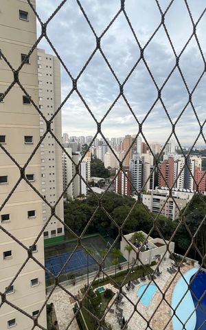 Apartamento à venda com 118m², 3 quartos e 2 vagasVista da Suíte 2