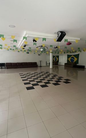 Apartamento à venda com 118m², 3 quartos e 2 vagasÁrea comum - Salão de festas