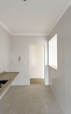 Apartamento à venda com 83m², 3 quartos e 2 vagas Apartamento à venda com 83m², 3 quartos e 2 vagasCozinha