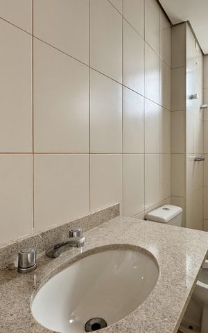 Apartamento à venda com 83m², 3 quartos e 2 vagas Apartamento à venda com 83m², 3 quartos e 2 vagasBanheiro Social