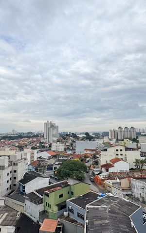 Apartamento à venda com 83m², 3 quartos e 2 vagas Apartamento à venda com 83m², 3 quartos e 2 vagasVista - Sacada