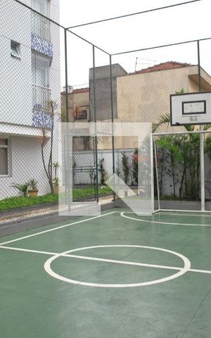 Apartamento à venda com 83m², 3 quartos e 2 vagas Apartamento à venda com 83m², 3 quartos e 2 vagasÁrea comum - Quadra