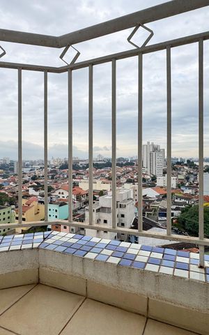 Apartamento à venda com 83m², 3 quartos e 2 vagas Apartamento à venda com 83m², 3 quartos e 2 vagasSacada - Suíte