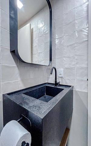 Apartamento para alugar com 24m², 1 quarto e sem vagaBanheiro da Suíte