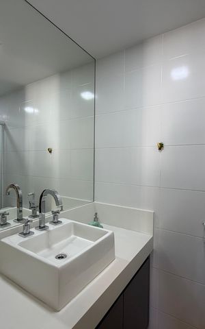 Apartamento para alugar com 90m², 3 quartos e 1 vaga Apartamento para alugar com 90m², 3 quartos e 1 vagaBanheiro social