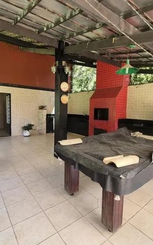 Casa à venda com 415m², 3 quartos e 3 vagas Casa à venda com 415m², 3 quartos e 3 vagasÁrea comum
