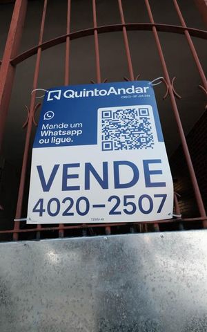 Casa para alugar com 403m², 4 quartos e 4 vagasFachada